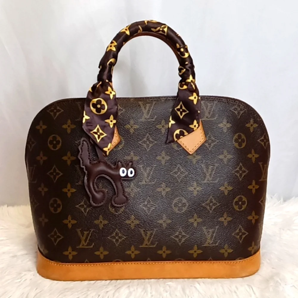 Cat Kitten Faux Leather Keychain Bag Charms - Picture 6 of 17